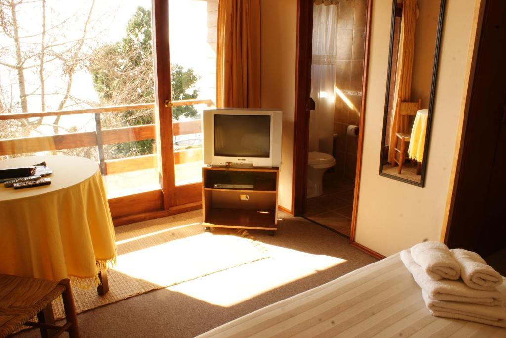 Las Juntas Ecolodge Пуехуе Стая снимка